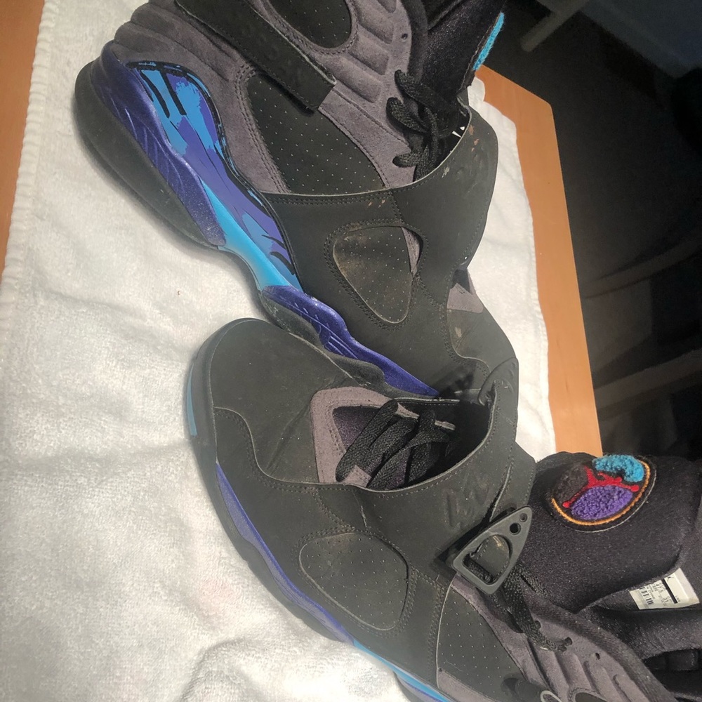 Jordan Aqua 8